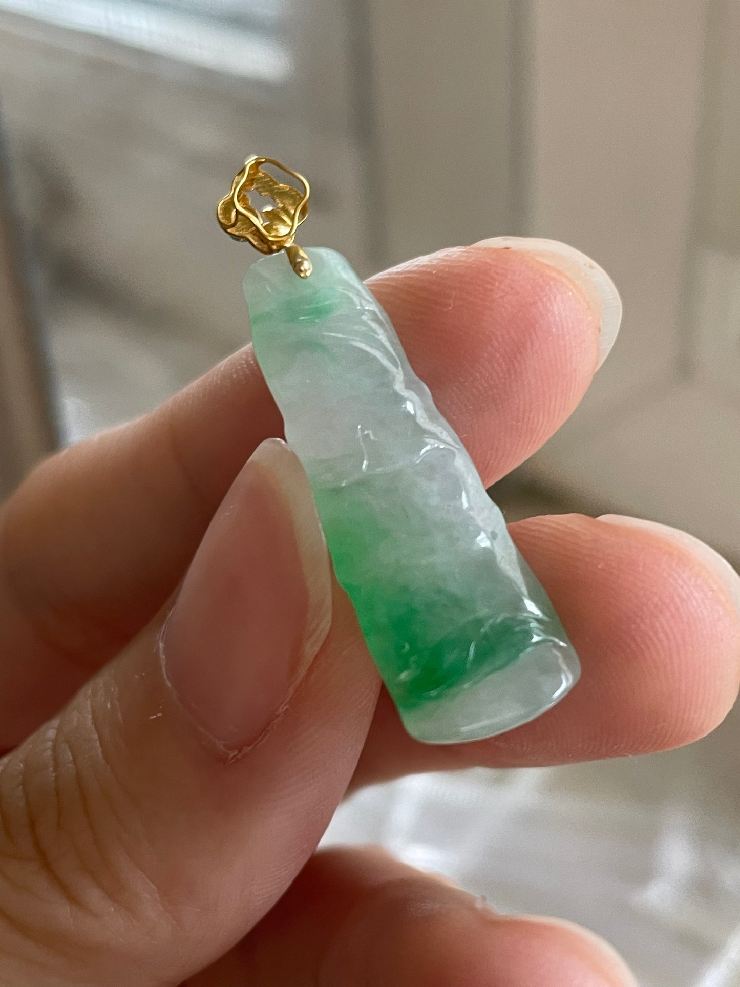 阳绿竹节吊坠18k金镶