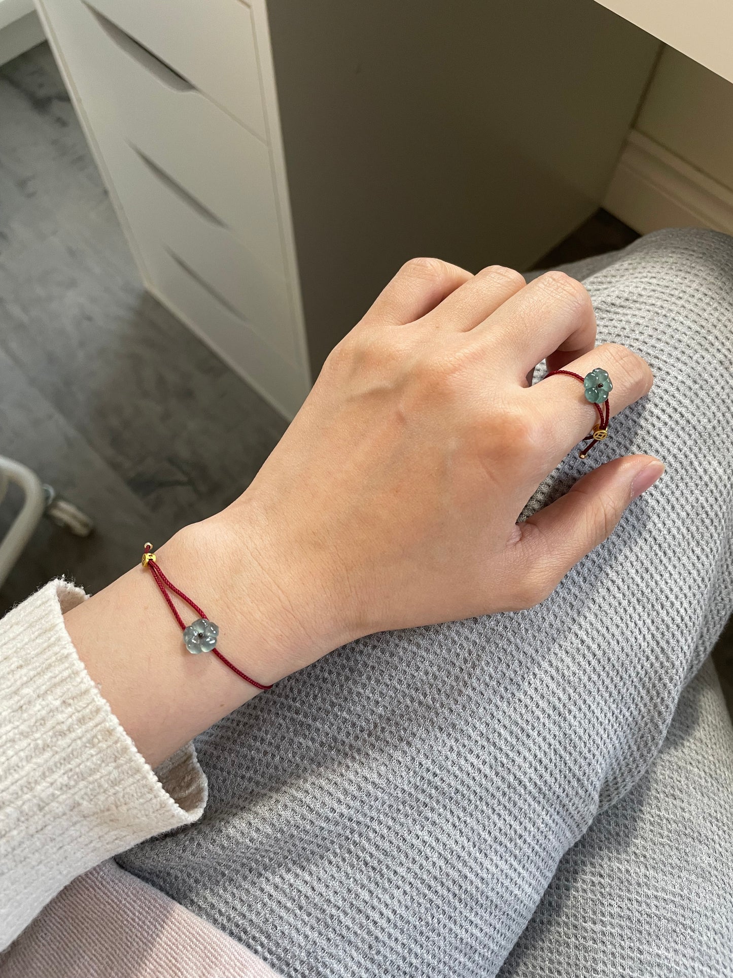 翡翠小花红绳-手绳