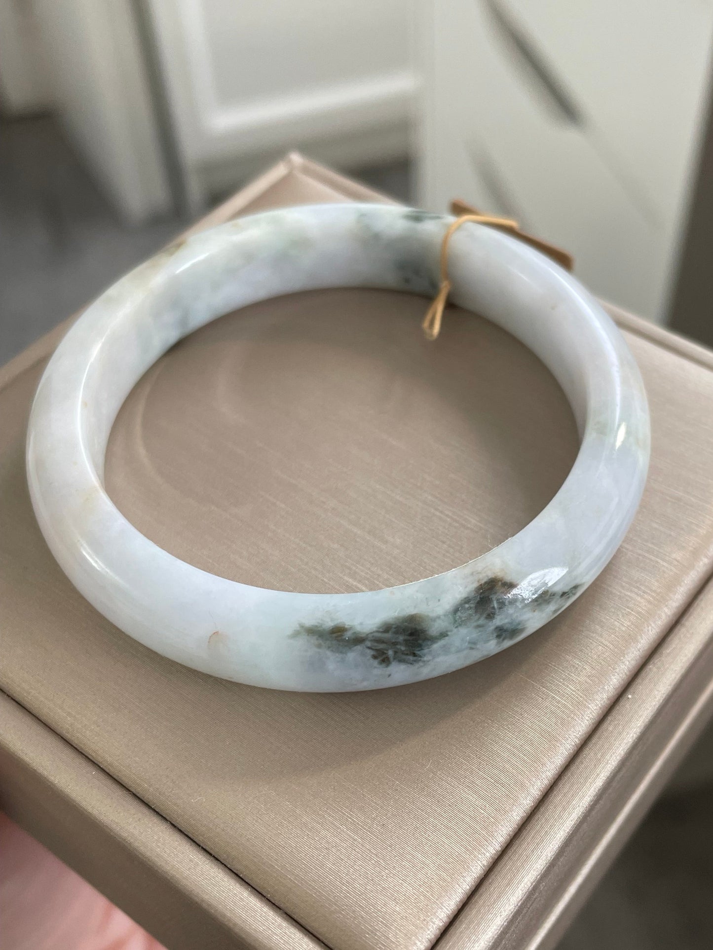 绿色山水翡翠手镯 圈口 53.8