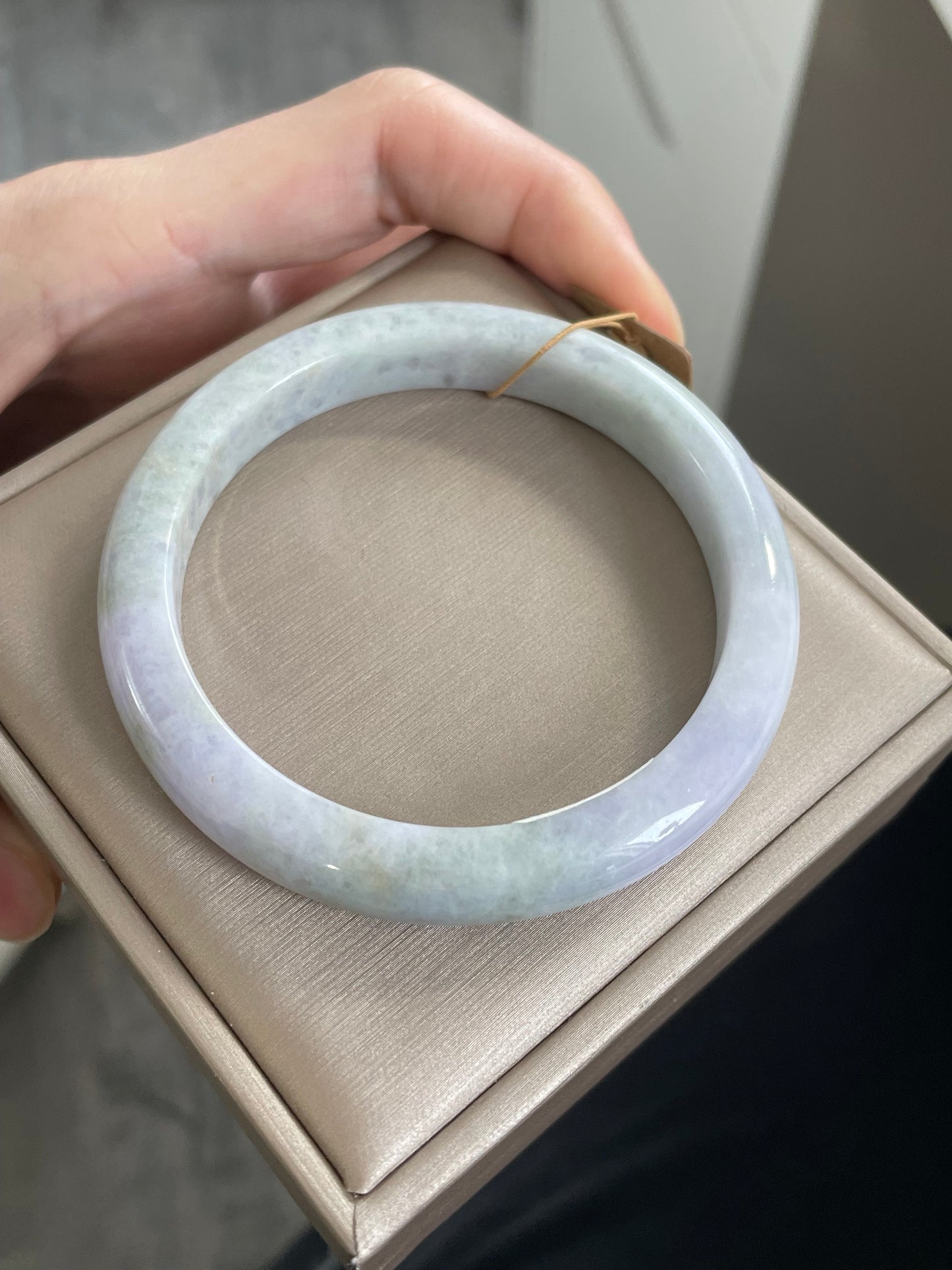 薰衣草花园双彩翡翠手镯 圈口 57.3