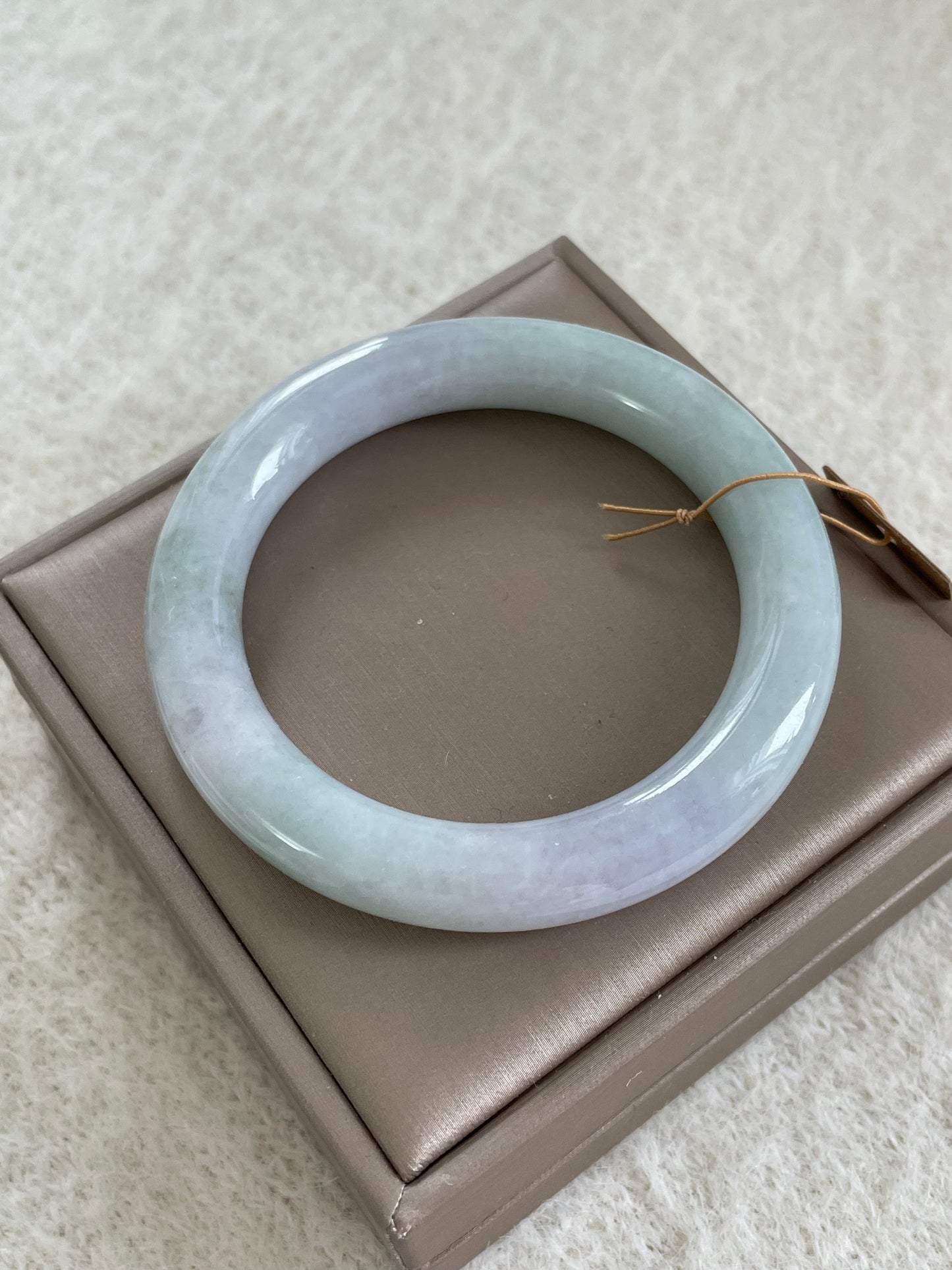 胖圆条多彩翡翠手镯 圈口 54.7