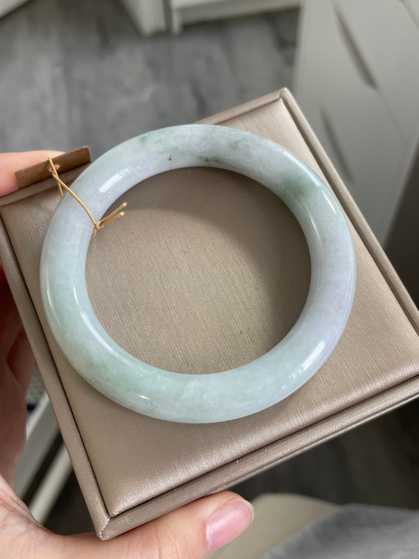 胖圆条多彩翡翠手镯 圈口 54.7