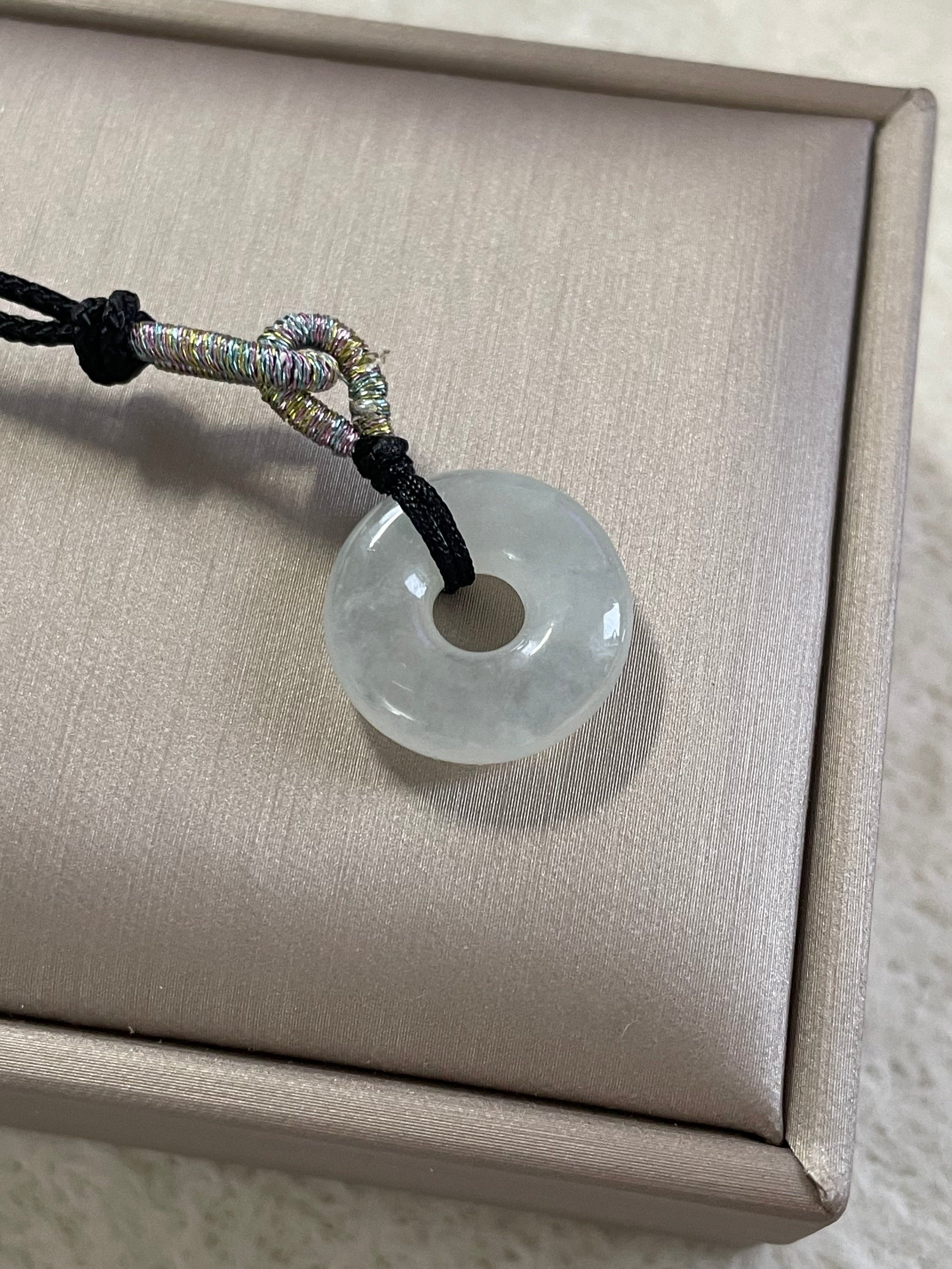冰种平安扣翡翠吊坠– YuanXi Jadeite