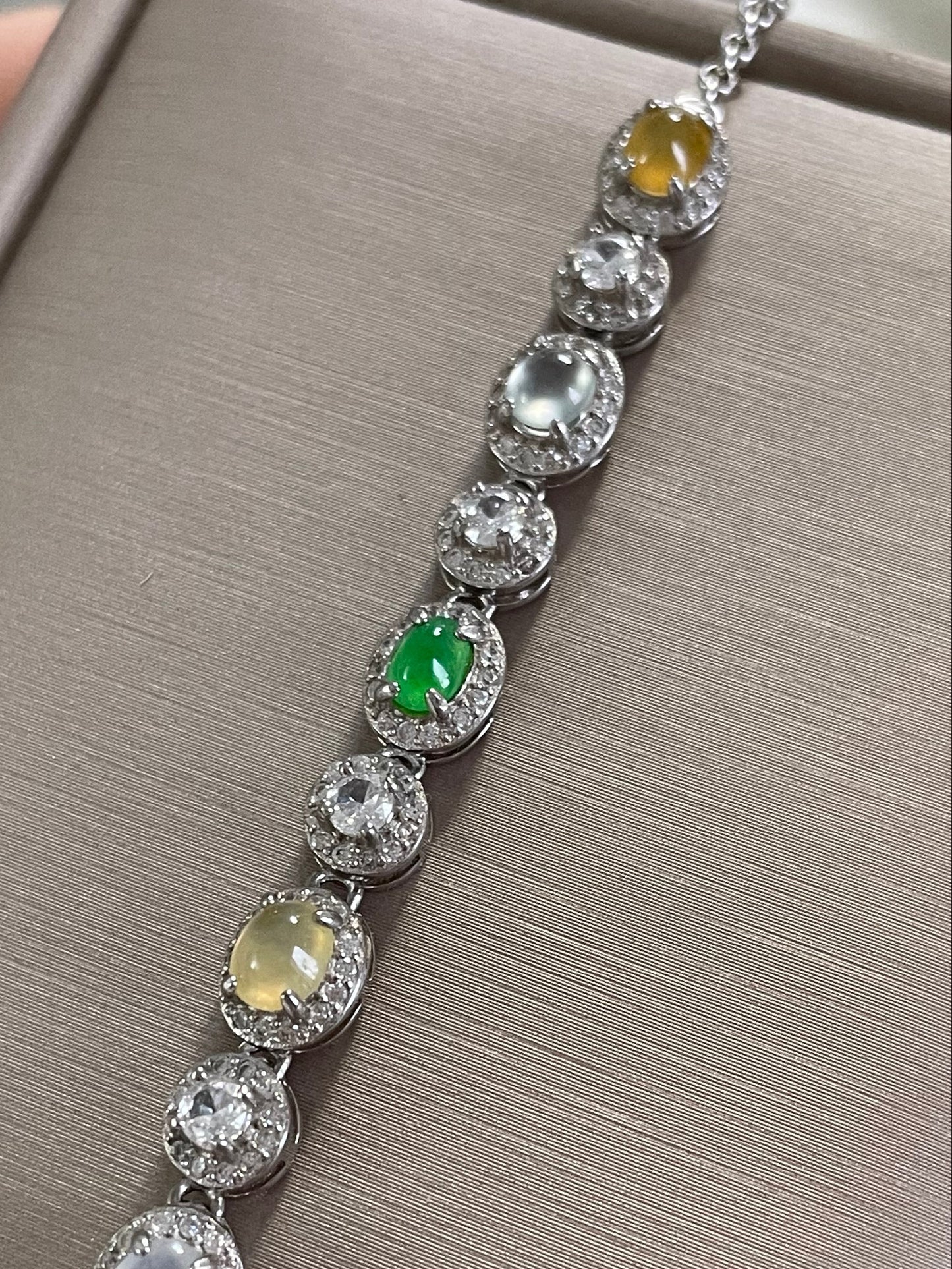 多宝翡翠蛋面手链｜阳绿·白冰·黄翡多彩组合