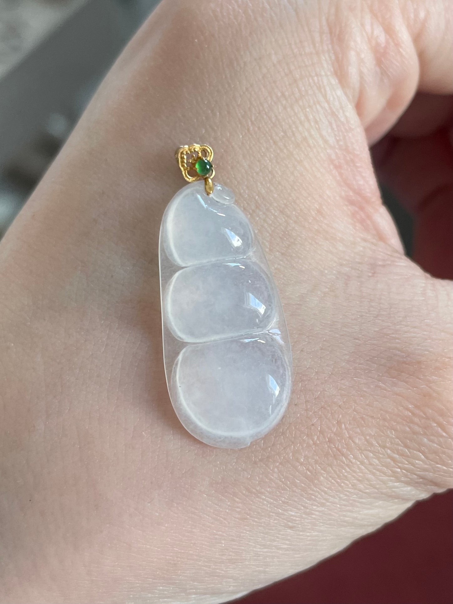 white-ice-jade-bean-pendant-18k-gold