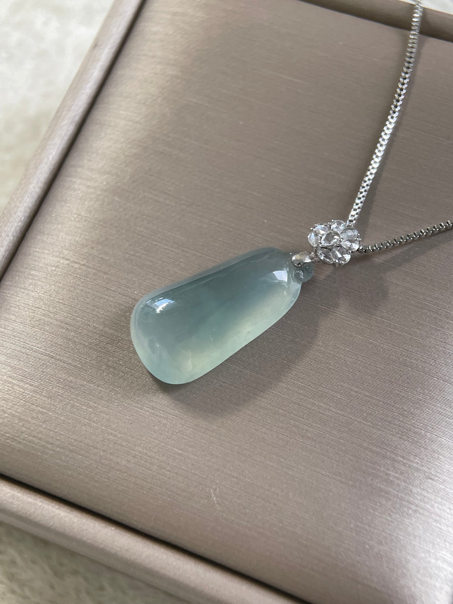 高冰翡翠福瓜吊坠